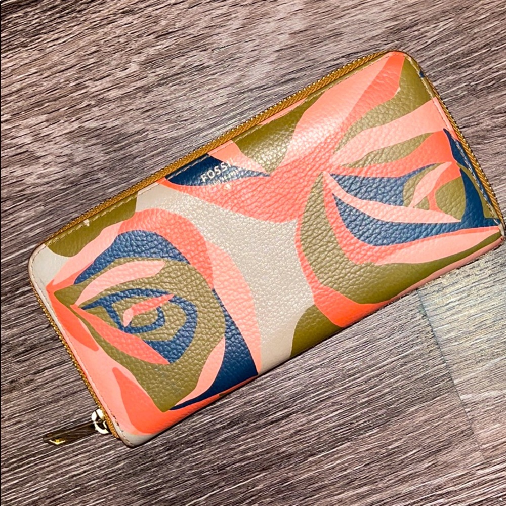 Fossil wallet